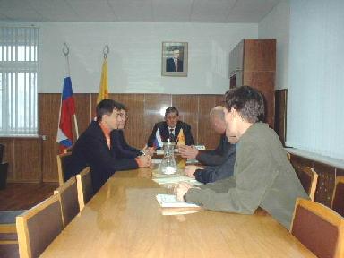 У главы администрации Козловского района встреча за «круглым столом».